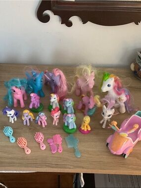 My Little Pony Pastel Pink Blue Purple Playset with Accessories